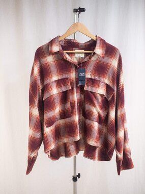 NWT Abercrombie & Fitch Boxy Cropped Flannel Size XL